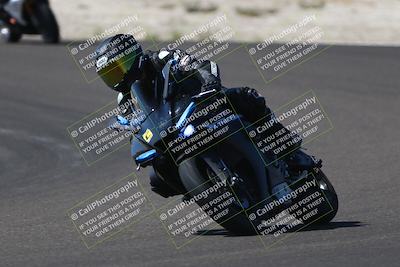 media/Sep-21-2025-TrackDaz (Sun) [[277c75b276]]/C Group/1140pm (Turn 3)/